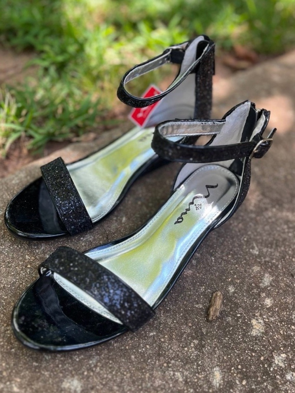 🆕. Nina Black Glitter Ankle-Strap Sandals. New Size 8.  Wedding church office